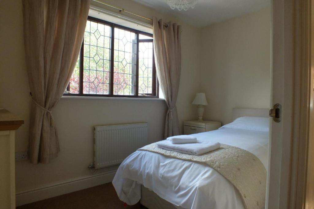 Llwyn Country House Llanelli Room photo